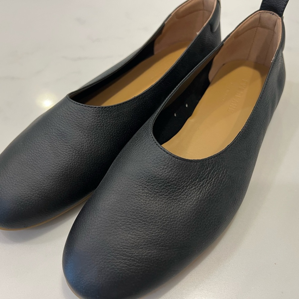 Everlane Day Glove Flat